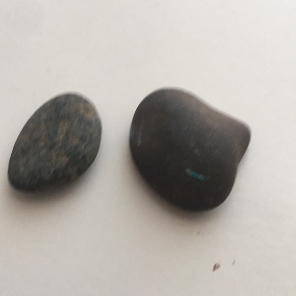 Patterned rocks - Picture 2 of 2